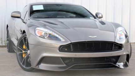 2014 Aston Martin Vanquish Coupe